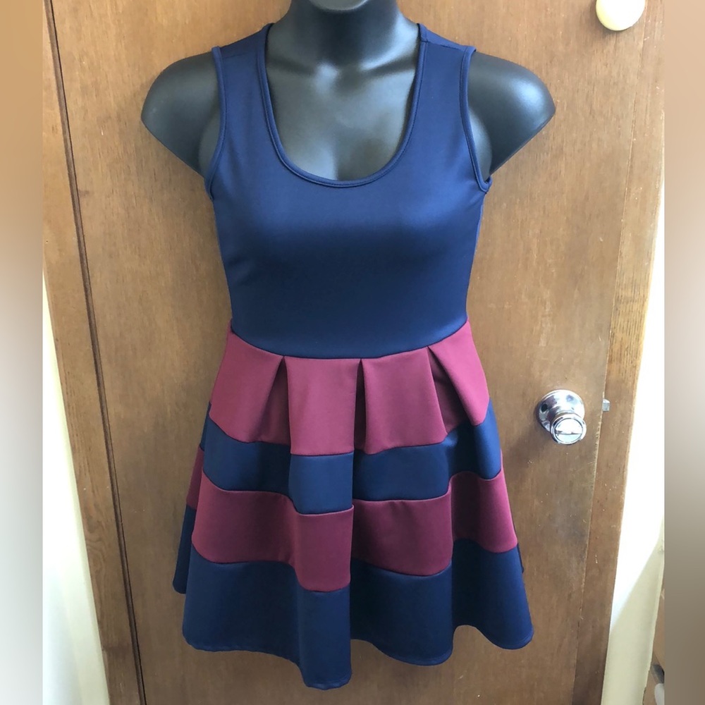 ✨NWT The Vintage Shop Navy Striped Scuba Dress